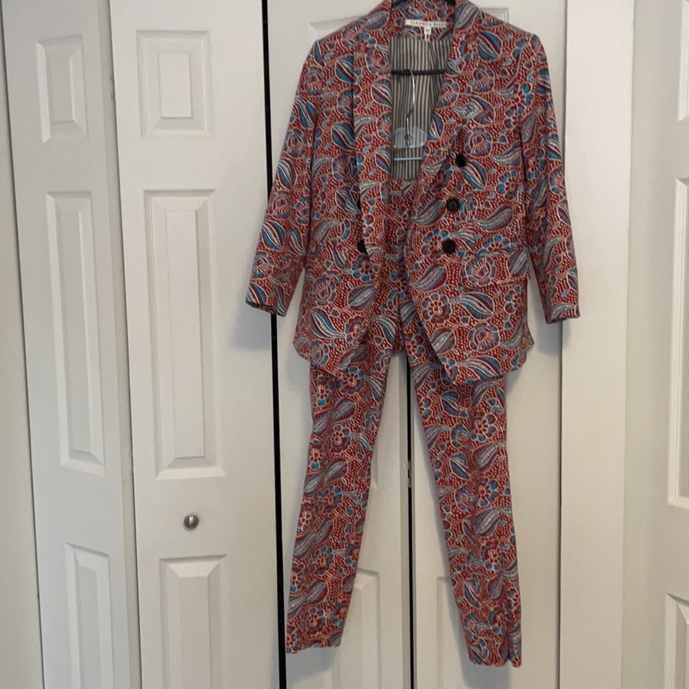 VERONICA BEARD paisley pantsuit set